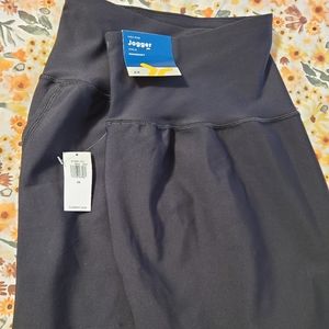 NWT Old Navy joggers 2xl